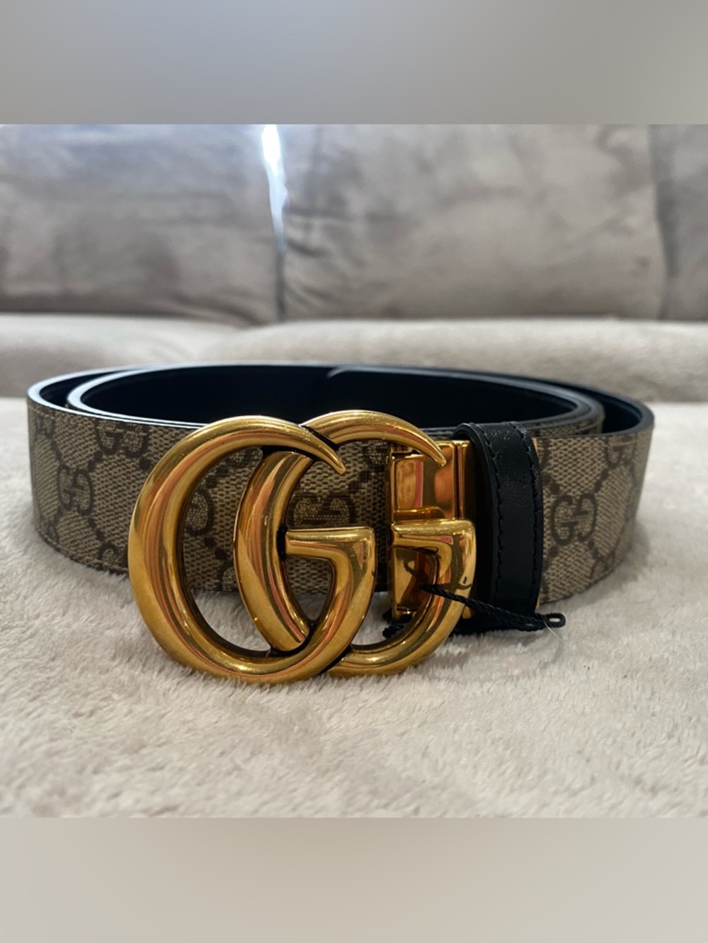 Gucci Black Leather Belt with Gold Hardware